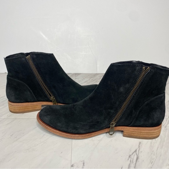 Kork Ease Riley Black Distressed Suede Bootie 7M - Picture 6 of 14